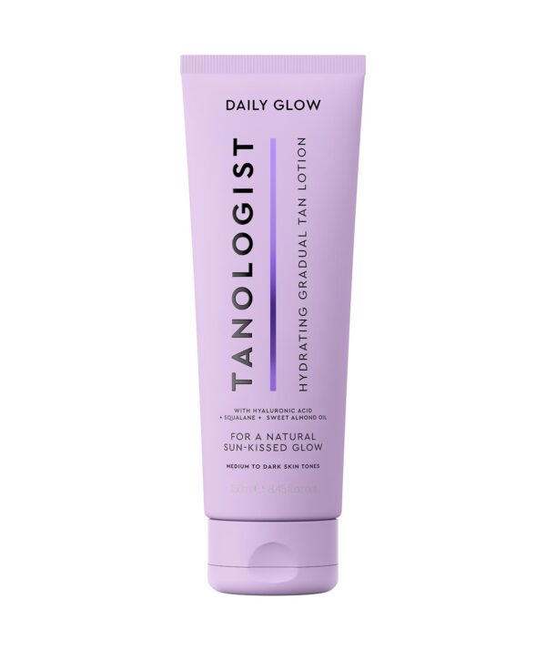 Tanologist_Daily_Glow_Hydrating_250ml_Med_Dark_Tube_Render